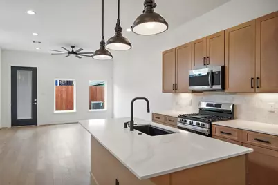 124 E 32nd Street, Houston, TX 77018 - Photo 13