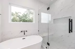 1611 Erin St, Houston, TX 77009 - Photo 15