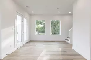 1611 Erin St, Houston, TX 77009 - Photo 9