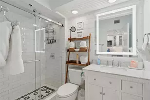 5220 Seawall Blvd, Galveston, TX 77551 - Photo 15