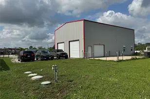 8417 Los Robles Ave, Alvin, TX 77511 - Photo 25