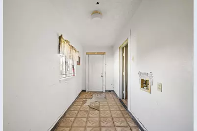 713 E 37th Street, Houston, TX 77022 - Photo 9