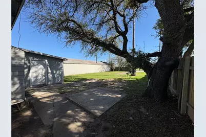 10 7th Street N, Texas City, TX 77590 - Photo 7