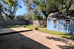 4514 Benning Dr, Houston, TX 77035 - Photo 11