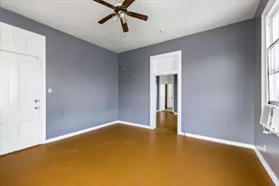 1524 Mechanic St, Galveston, TX 77550 - Photo 7