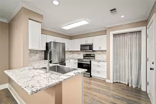 3603 Glenmeadow Dr, Rosenberg, TX 77471 - Photo 3