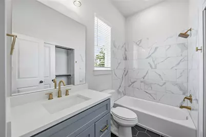 4606 Indie Heights Lane #B, Houston, TX 77018 - Photo 19