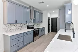 8136 Chateau St, Houston, TX 77028 - Photo 5