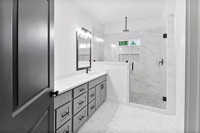 8136 Chateau Street, Houston, TX 77028 - Photo 11