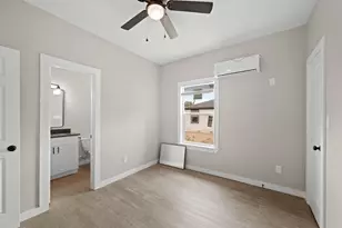 1644 County Rd 180, Alvin, TX 77511 - Photo 11