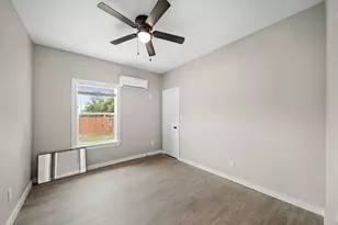 1644 County Rd 180, Alvin, TX 77511 - Photo 9