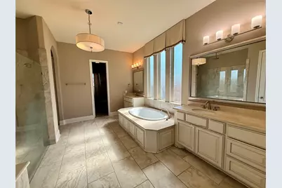 2726 Kingston Bluff Lane, Katy, TX 77494 - Photo 11