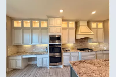 2726 Kingston Bluff Lane, Katy, TX 77494 - Photo 9