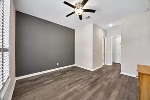 13210 Fulvetta Crest Ct, Houston, TX 77059 - Photo 23