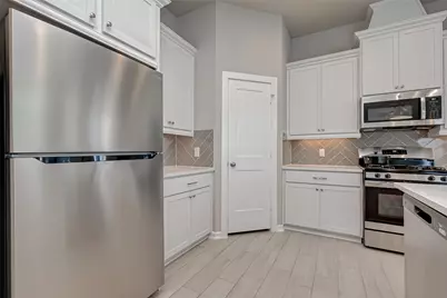 559 Long Leaf Pine Drive, Montgomery, TX 77316 - Photo 9