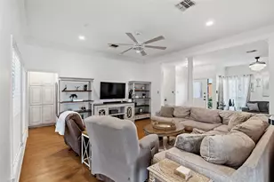 6402 Windwood Dr, College Station, TX 77845 - Photo 7