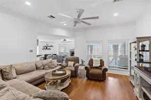 6402 Windwood Dr, College Station, TX 77845 - Photo 13