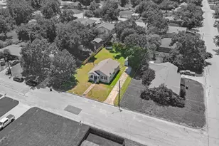 1802 Marjorie St, Brenham, TX 77833 - Photo 17