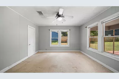 1802 Marjorie Street, Brenham, TX 77833 - Photo 13