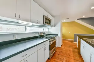 2716 Chenevert St, Houston, TX 77004 - Photo 9
