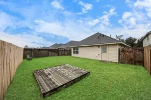 819 Sun Prairie Dr Dr, Houston, TX 77090 - Photo 19