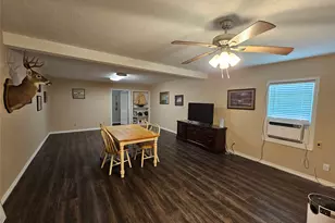 136 Fisher St, Matagorda, TX 77414 - Photo 13