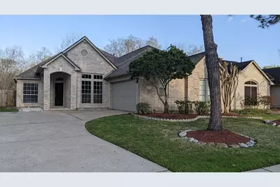 3519 Deerbrook Court, Pearland, TX 77584 - Photo 1