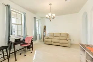 707 Burr Oak, Richwood, TX 77531 - Photo 27