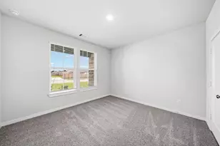 11426 Youngquist Dr, Mont Belvieu, TX 77535 - Photo 9