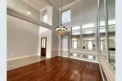 1103 Gloria Court, Sugar Land, TX 77478 - Photo 5