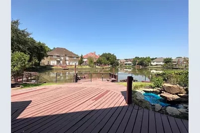 1103 Gloria Court, Sugar Land, TX 77478 - Photo 17