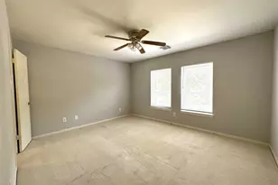 1103 Gloria Ct, Sugar Land, TX 77478 - Photo 13