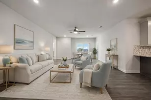 6804 Westview Dr, Houston, TX 77055 - Photo 1