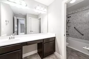 4105 Livorno Ln, Friendswood, TX 77546 - Photo 17
