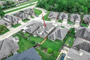4105 Livorno Ln, Friendswood, TX 77546 - Photo 3