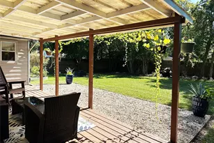 4821 Hummingbird St, Houston, TX 77035 - Photo 39