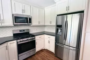 4821 Hummingbird St, Houston, TX 77035 - Photo 9