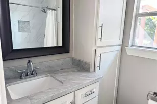 4821 Hummingbird St, Houston, TX 77035 - Photo 35