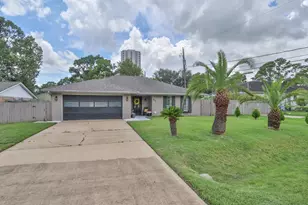 502 Wildwood Dr, Seabrook, TX 77586 - Photo 39