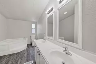 21649 County Rd 3747, Splendora, TX 77372 - Photo 13