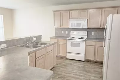 5530 Violet Path Lane, Houston, TX 77085 - Photo 7