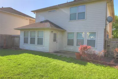 5530 Violet Path Lane, Houston, TX 77085 - Photo 17