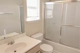 5530 Violet Path Ln, Houston, TX 77085 - Photo 13