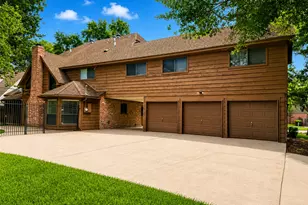 18327 Champion Forest Dr, Spring, TX 77379 - Photo 31