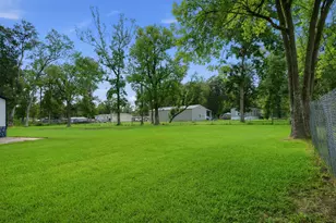 228 County Rd 444, Dayton, TX 77535 - Photo 31