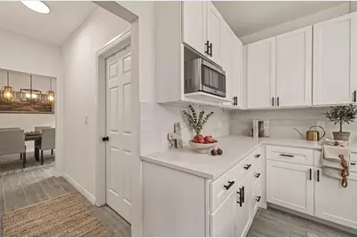 4423 Parkwater Cove Court SE, Sugar Land, TX 77479 - Photo 19