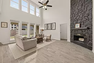 4423 Parkwater Cove Ct SE, Sugar Land, TX 77479 - Photo 11