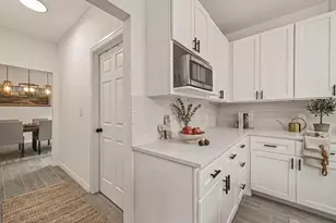 4423 Parkwater Cove Ct SE, Sugar Land, TX 77479 - Photo 19