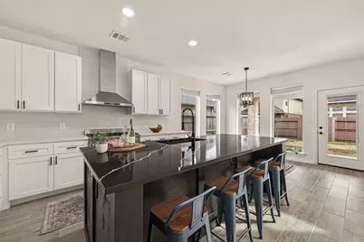 4423 Parkwater Cove Court SE, Sugar Land, TX 77479 - Photo 21
