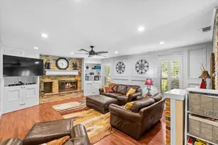 3205 E Cedar Bayou Lynchburg Rd, Baytown, TX 77521 - Photo 9